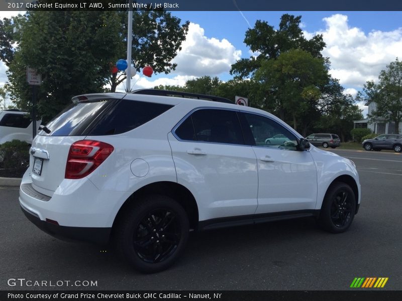Summit White / Jet Black 2017 Chevrolet Equinox LT AWD