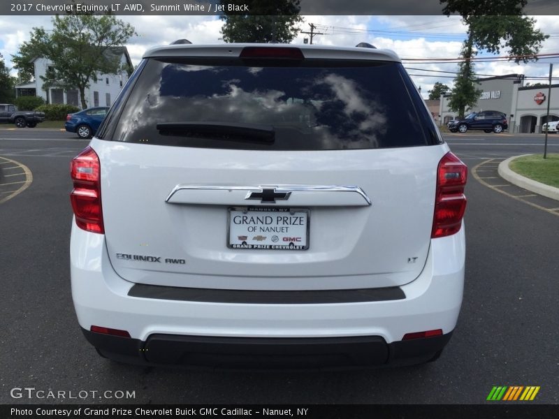 Summit White / Jet Black 2017 Chevrolet Equinox LT AWD