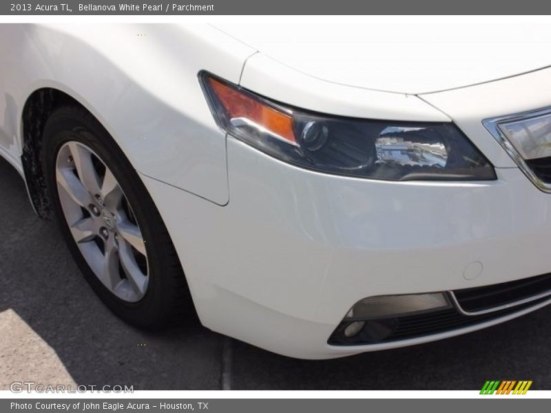 Bellanova White Pearl / Parchment 2013 Acura TL