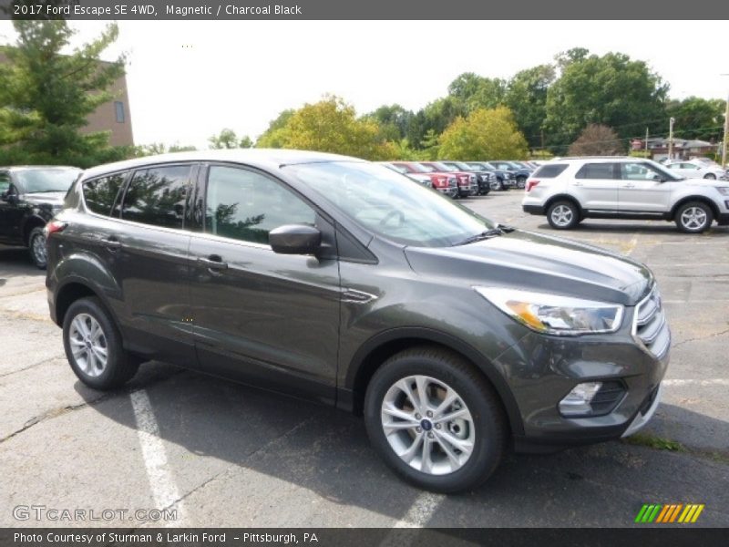 Magnetic / Charcoal Black 2017 Ford Escape SE 4WD
