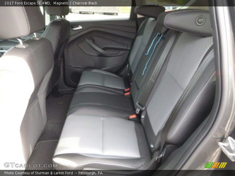 Magnetic / Charcoal Black 2017 Ford Escape SE 4WD