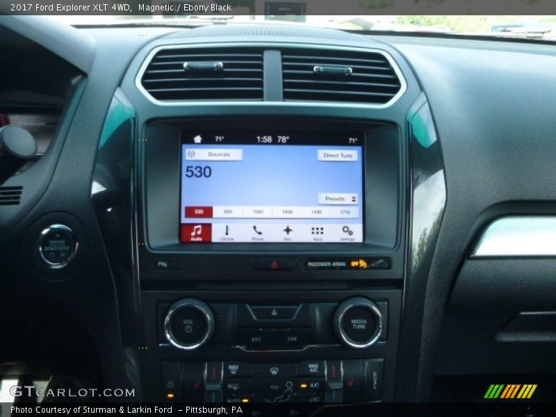 Magnetic / Ebony Black 2017 Ford Explorer XLT 4WD