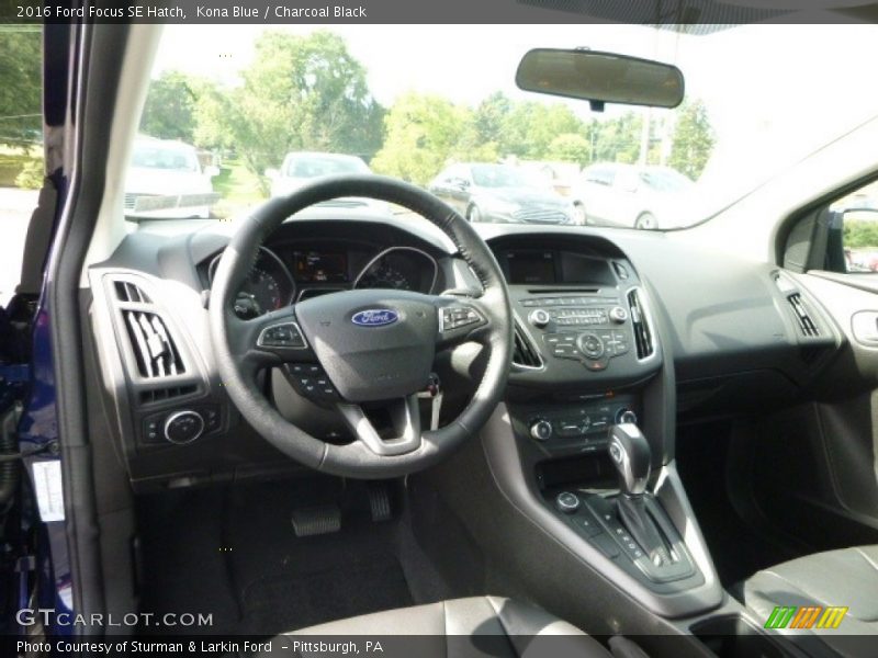 Dashboard of 2016 Focus SE Hatch