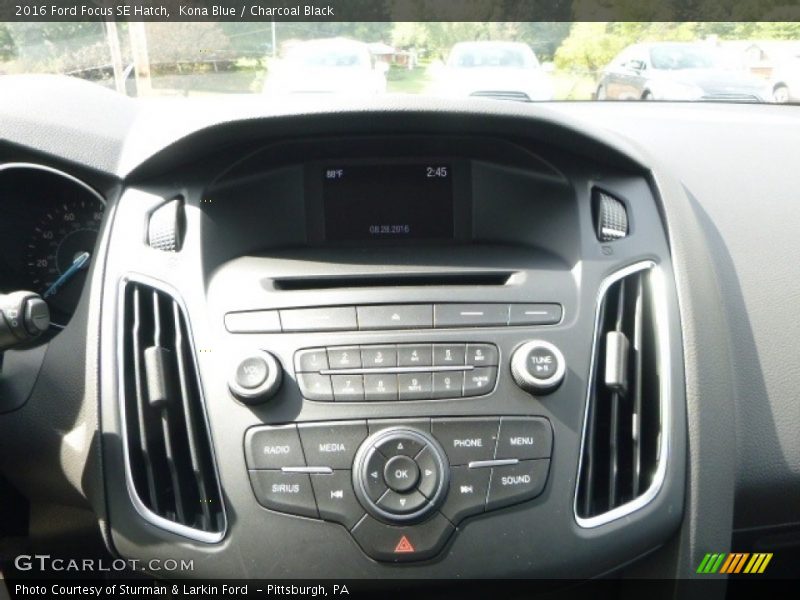 Kona Blue / Charcoal Black 2016 Ford Focus SE Hatch