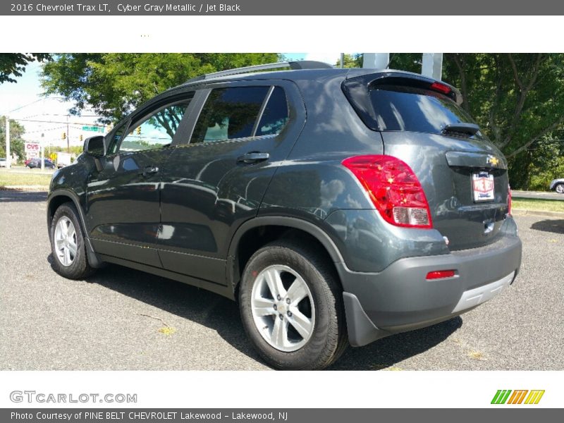 Cyber Gray Metallic / Jet Black 2016 Chevrolet Trax LT