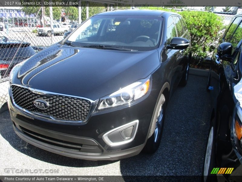 Ebony Black / Black 2017 Kia Sorento LX