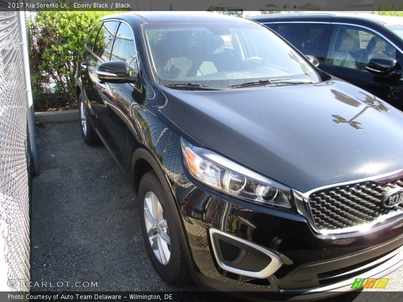 Ebony Black / Black 2017 Kia Sorento LX
