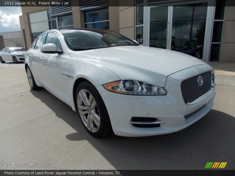 Polaris White / Jet 2013 Jaguar XJ XJ