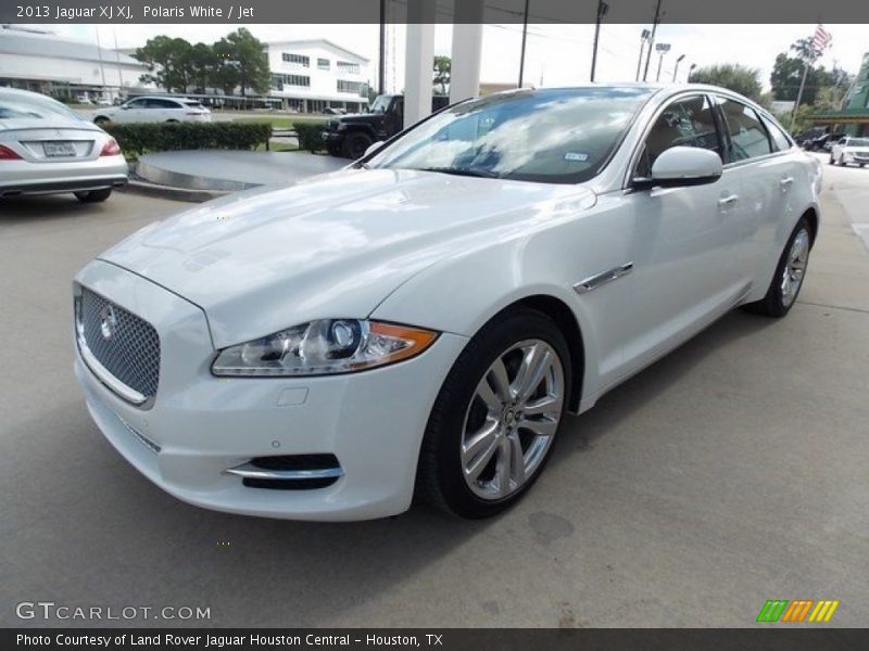 Polaris White / Jet 2013 Jaguar XJ XJ