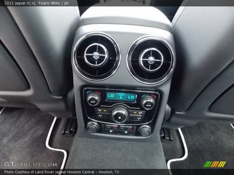 Polaris White / Jet 2013 Jaguar XJ XJ