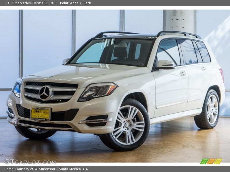 Polar White / Black 2017 Mercedes-Benz GLC 300