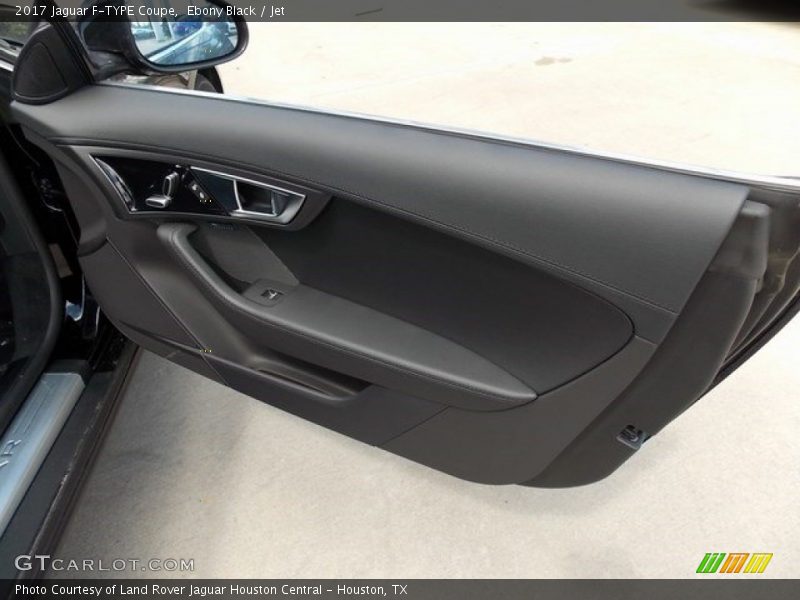 Door Panel of 2017 F-TYPE Coupe