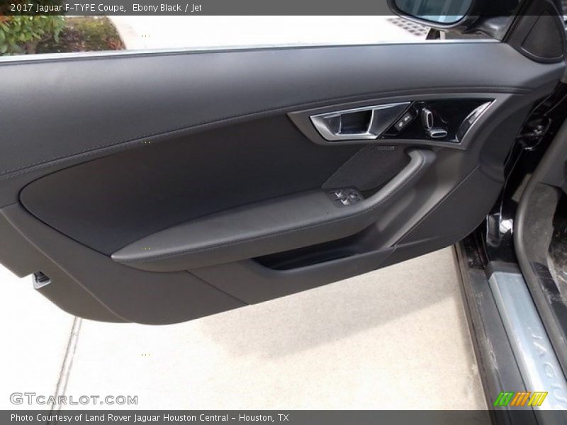Door Panel of 2017 F-TYPE Coupe