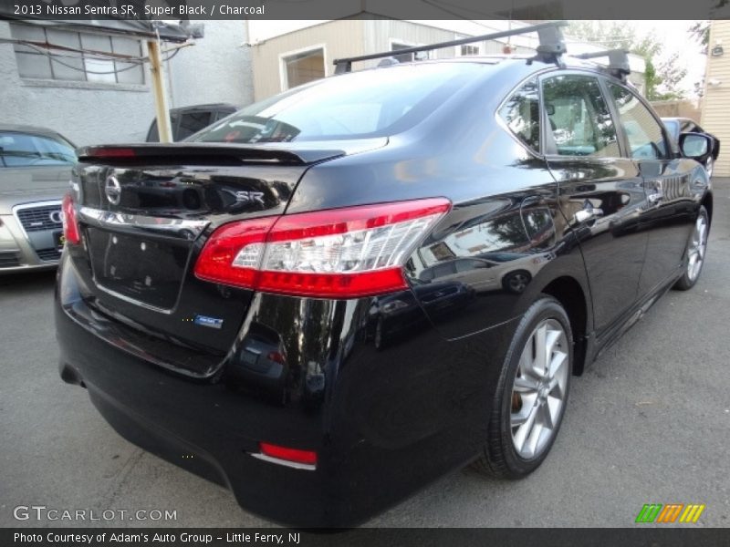 Super Black / Charcoal 2013 Nissan Sentra SR
