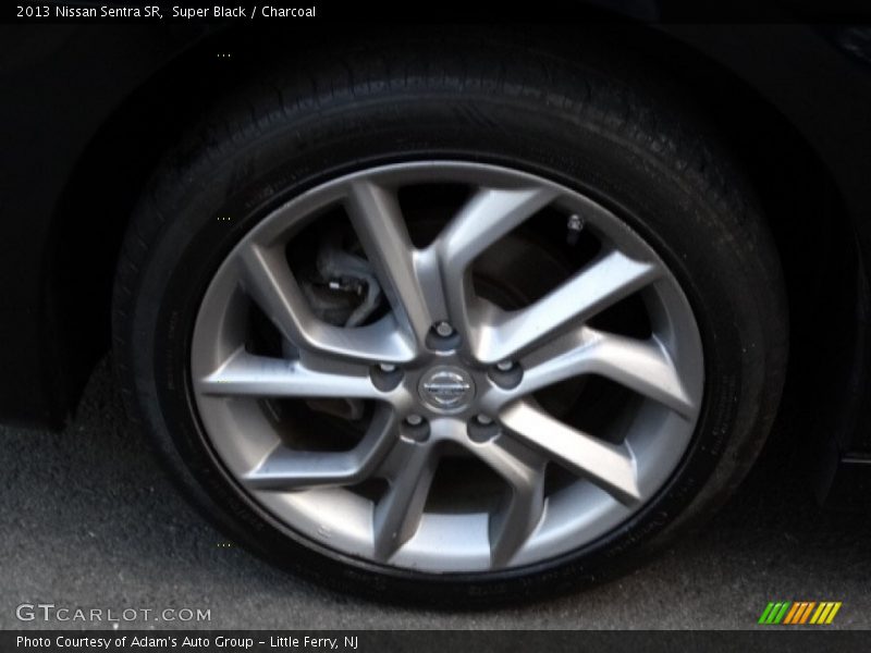 Super Black / Charcoal 2013 Nissan Sentra SR