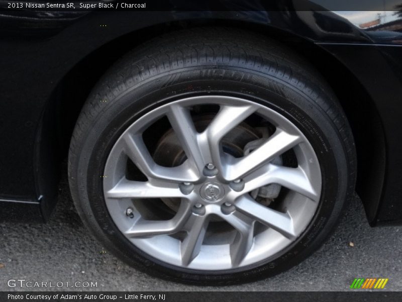 Super Black / Charcoal 2013 Nissan Sentra SR