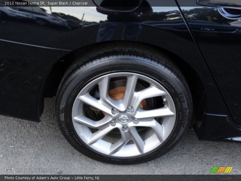 Super Black / Charcoal 2013 Nissan Sentra SR