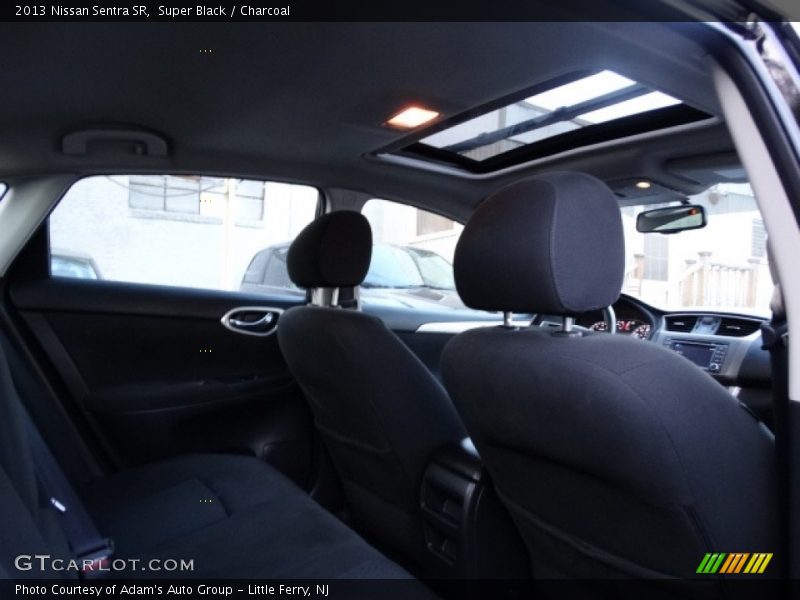 Super Black / Charcoal 2013 Nissan Sentra SR