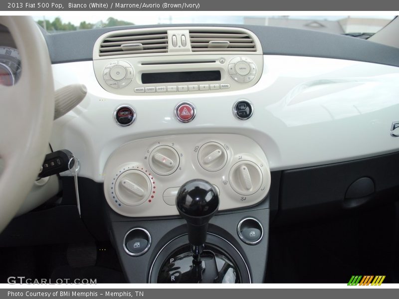 Bianco (White) / Marrone/Avorio (Brown/Ivory) 2013 Fiat 500 Pop