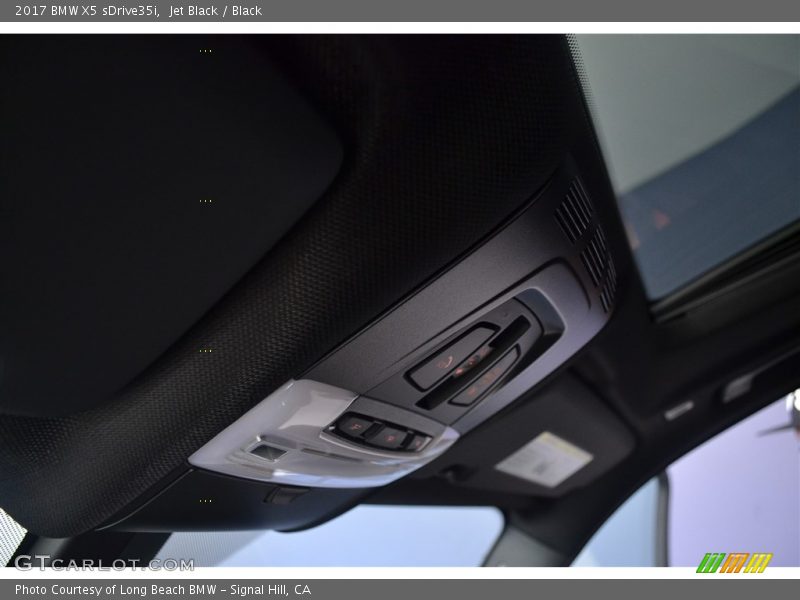 Jet Black / Black 2017 BMW X5 sDrive35i