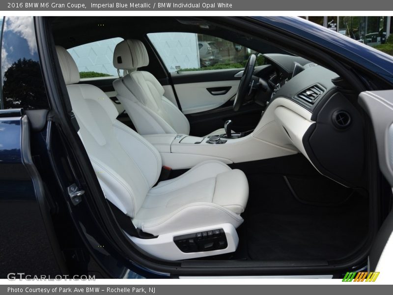 Front Seat of 2016 M6 Gran Coupe