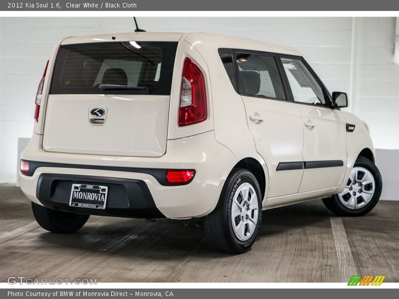 Clear White / Black Cloth 2012 Kia Soul 1.6