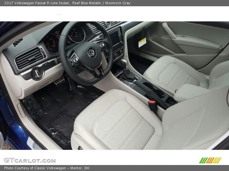  2017 Passat R-Line Sedan Moonrock Gray Interior