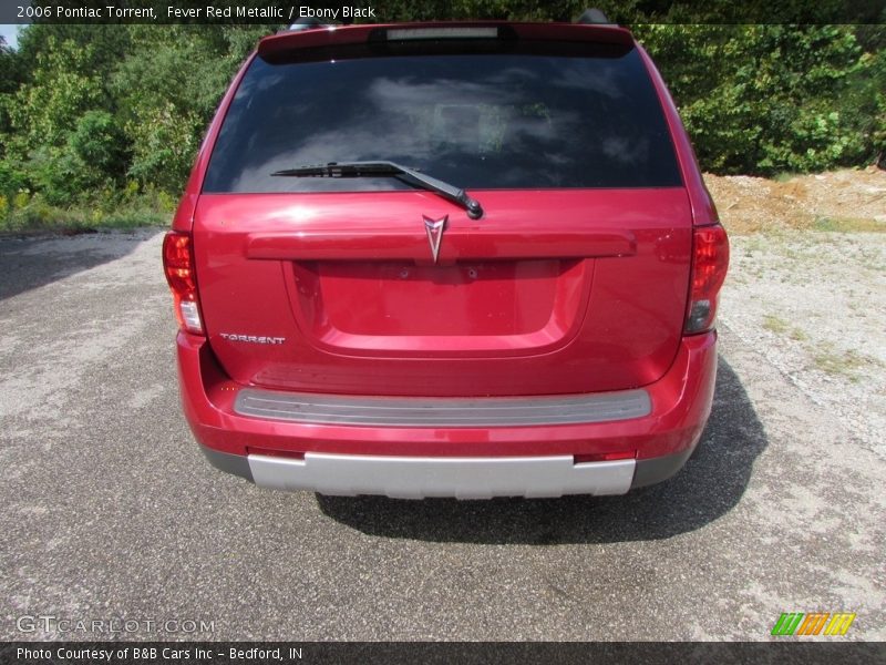 Fever Red Metallic / Ebony Black 2006 Pontiac Torrent