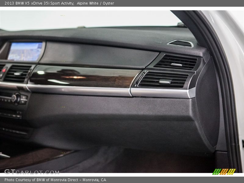 Alpine White / Oyster 2013 BMW X5 xDrive 35i Sport Activity