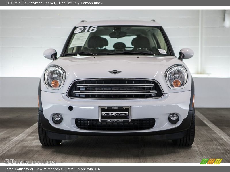 Light White / Carbon Black 2016 Mini Countryman Cooper