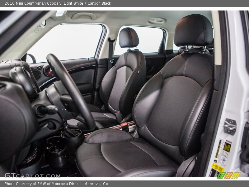Light White / Carbon Black 2016 Mini Countryman Cooper