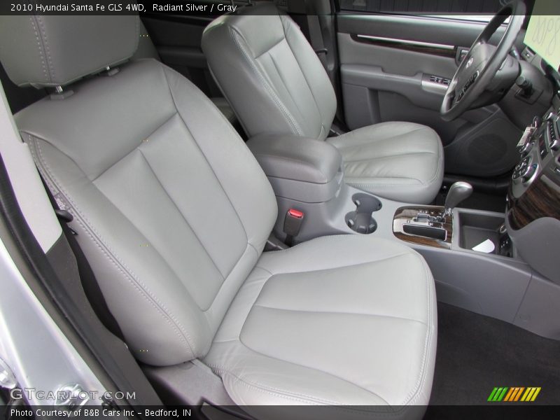 Front Seat of 2010 Santa Fe GLS 4WD