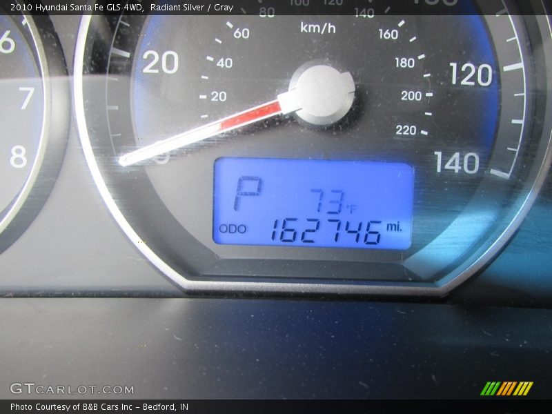 Radiant Silver / Gray 2010 Hyundai Santa Fe GLS 4WD