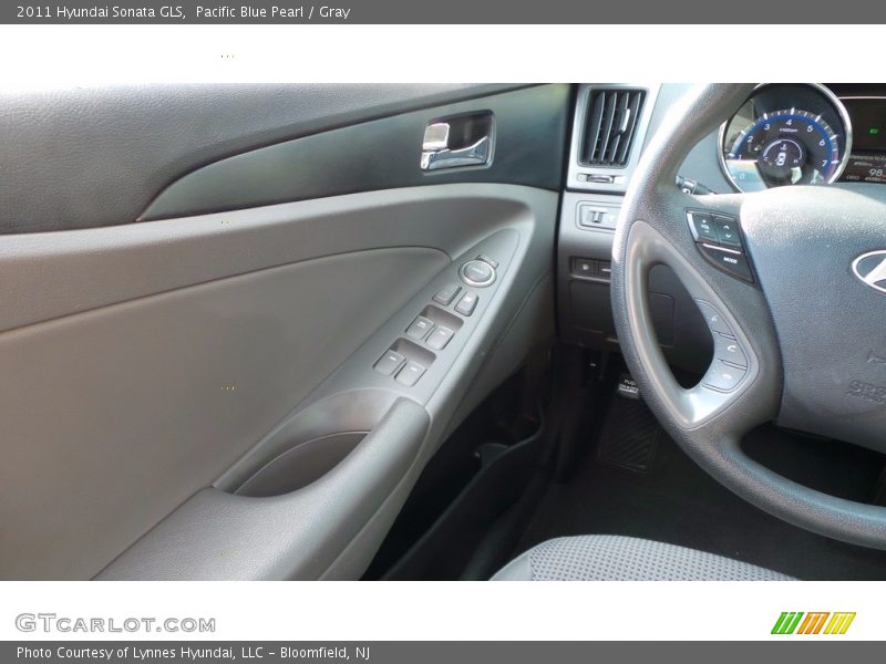 Pacific Blue Pearl / Gray 2011 Hyundai Sonata GLS
