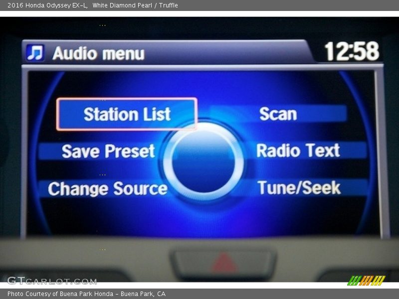White Diamond Pearl / Truffle 2016 Honda Odyssey EX-L