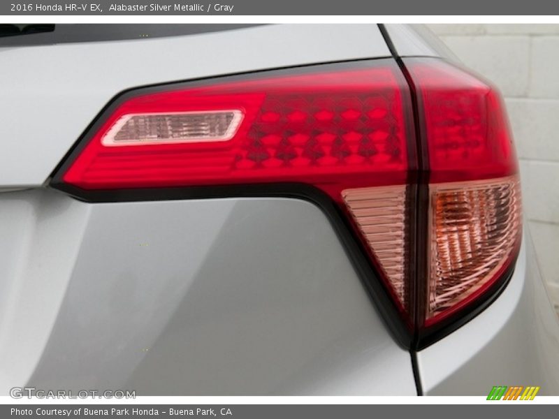 Alabaster Silver Metallic / Gray 2016 Honda HR-V EX