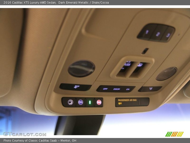 Dark Emerald Metallic / Shale/Cocoa 2016 Cadillac XTS Luxury AWD Sedan
