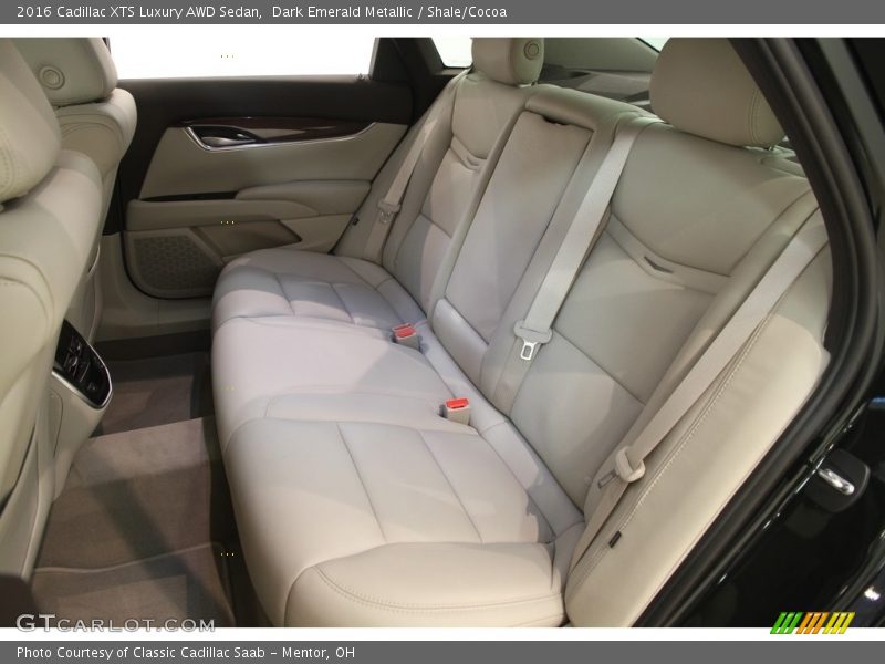 Dark Emerald Metallic / Shale/Cocoa 2016 Cadillac XTS Luxury AWD Sedan