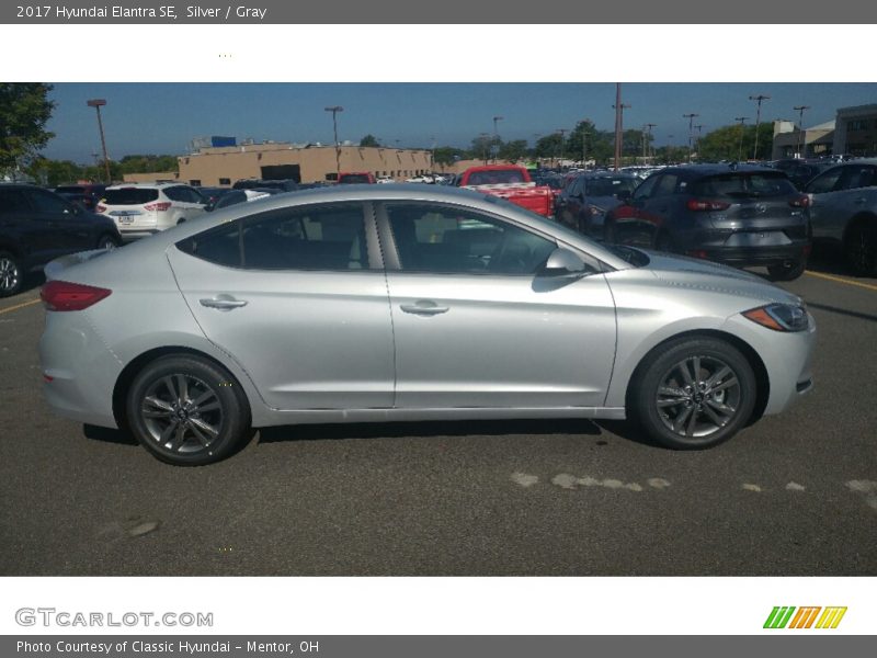 Silver / Gray 2017 Hyundai Elantra SE