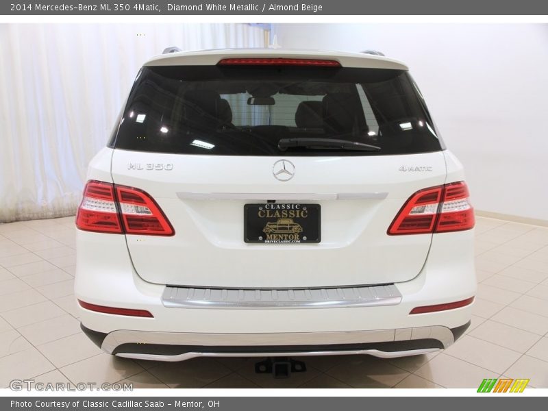 Diamond White Metallic / Almond Beige 2014 Mercedes-Benz ML 350 4Matic