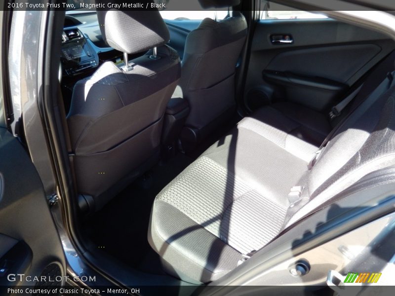 Magnetic Gray Metallic / Black 2016 Toyota Prius Two