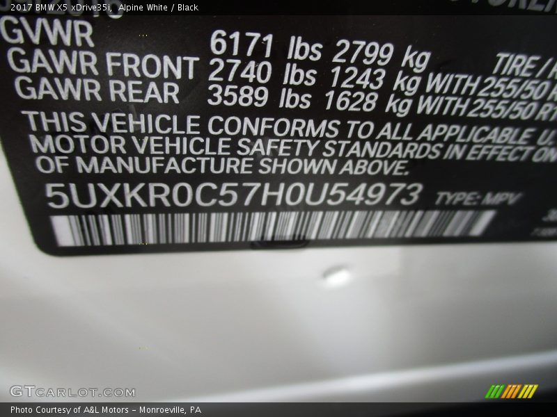 Alpine White / Black 2017 BMW X5 xDrive35i
