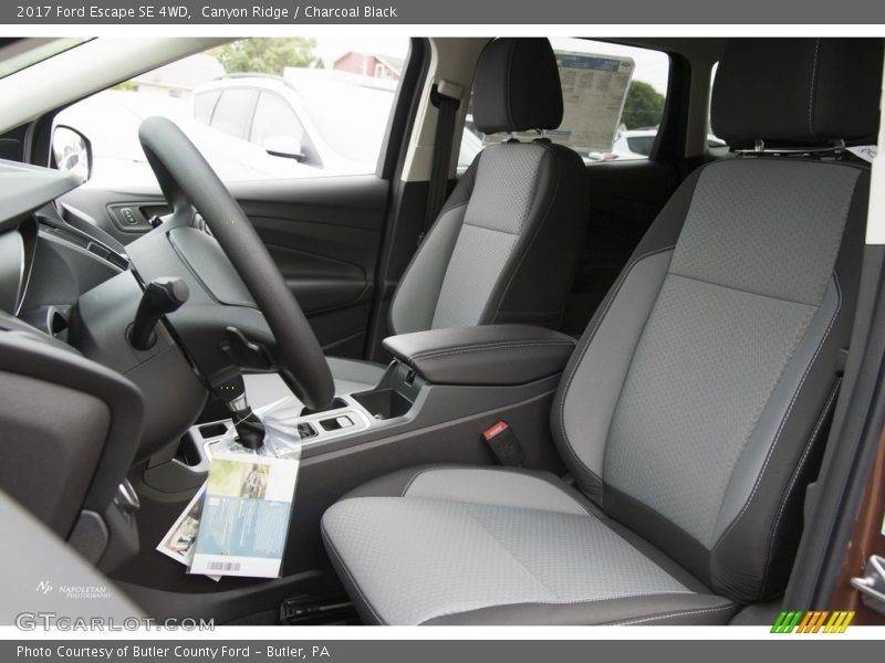 Canyon Ridge / Charcoal Black 2017 Ford Escape SE 4WD
