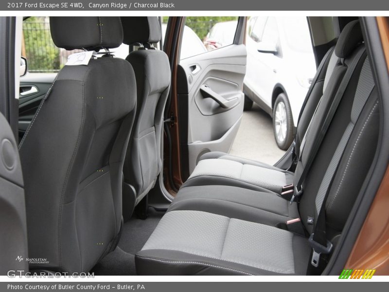 Canyon Ridge / Charcoal Black 2017 Ford Escape SE 4WD