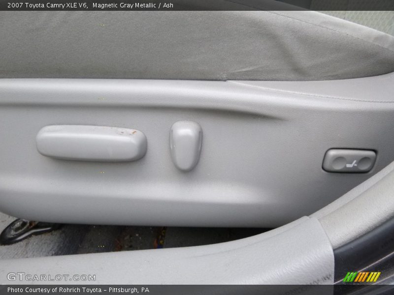 Magnetic Gray Metallic / Ash 2007 Toyota Camry XLE V6