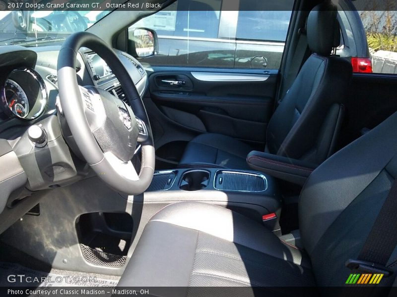Octane Red / Black 2017 Dodge Grand Caravan GT