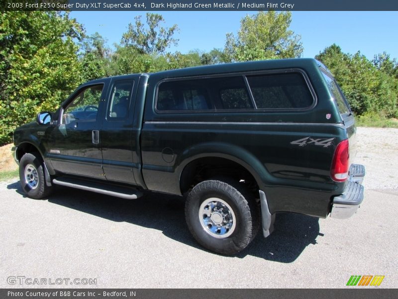 Dark Highland Green Metallic / Medium Flint Grey 2003 Ford F250 Super Duty XLT SuperCab 4x4
