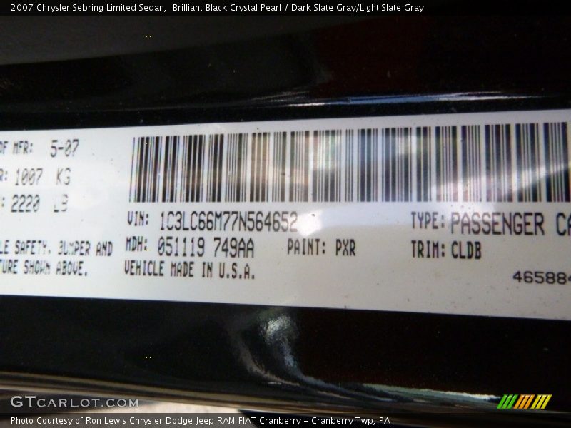 Brilliant Black Crystal Pearl / Dark Slate Gray/Light Slate Gray 2007 Chrysler Sebring Limited Sedan