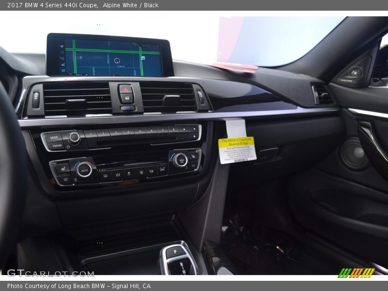Alpine White / Black 2017 BMW 4 Series 440i Coupe
