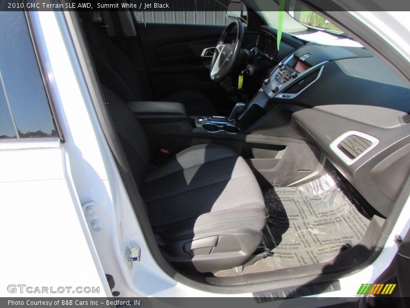 Summit White / Jet Black 2010 GMC Terrain SLE AWD